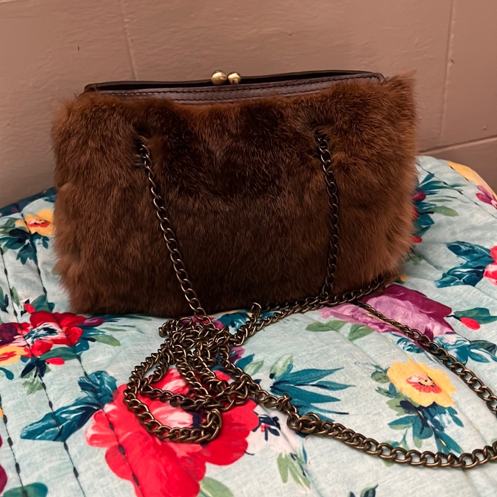 Patricia Nash Margutta Convertible Frame Shoulder clutch